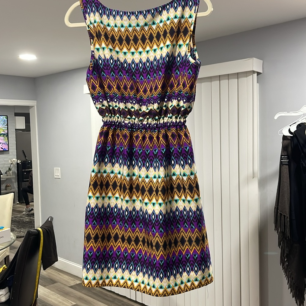 Speed Control New York Aztec dress size Medium - Picture 6 of 7